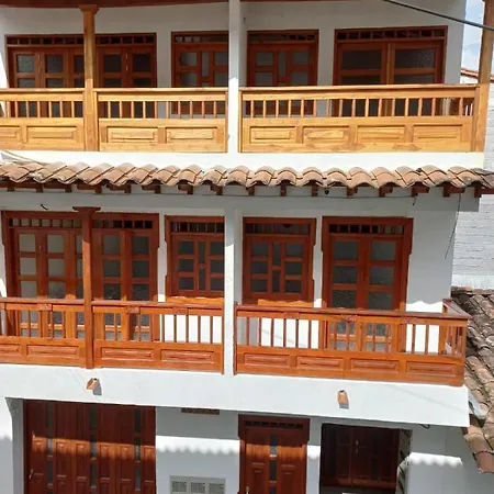 Apartamentos Con Estacionamiento Cerca Al Parque Tamesis Exterior photo