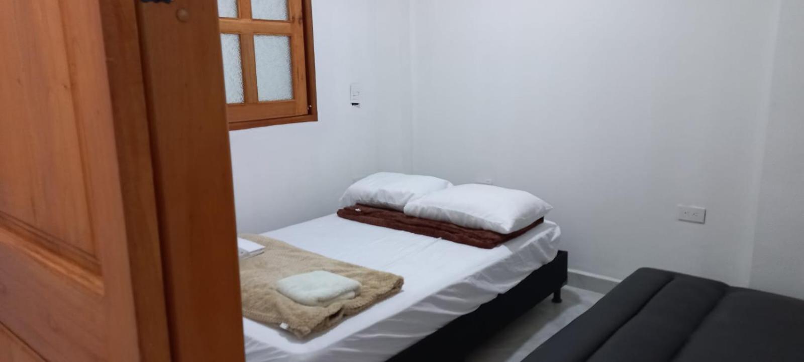 Apartment Con Estacionamiento Cerca Al Parque *